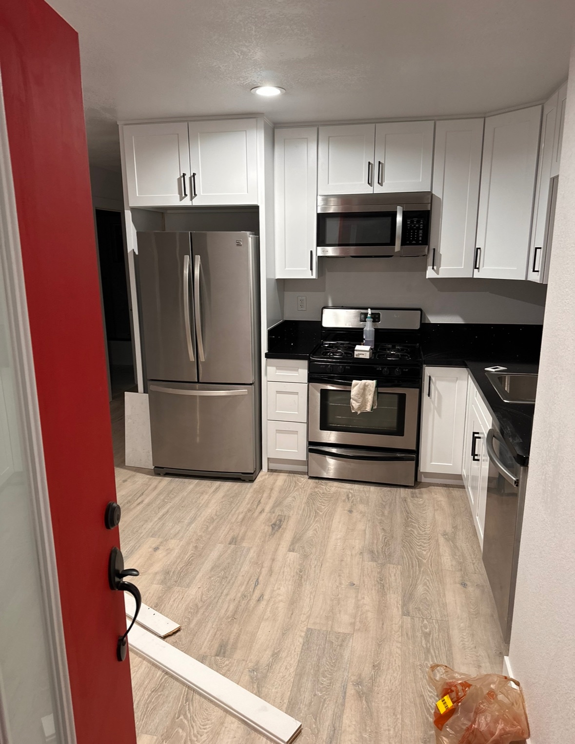 New L shaped kitchen in Burbank ADU